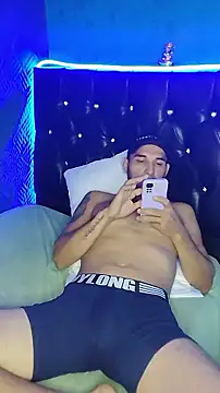 junior men22 online show from February 11, 12:43 pm