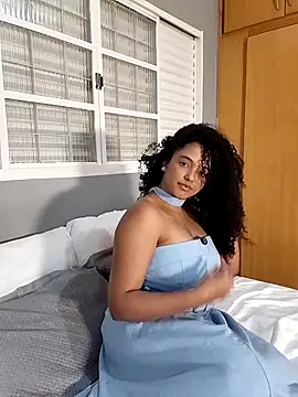 Snapshot of pandinhagamer chatting on March 8, 1:36 am pandinhagamer online show from March 8, 1:36 am