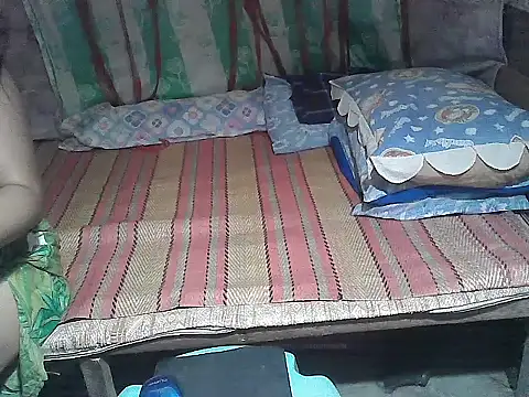 sexymom siovie online show from March 6, 6:43 am