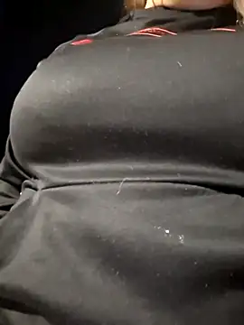 tuhardsexy online show from May 1, 1:54 am