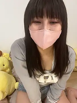 Snapshot of Mitsuki__jp chatting on July 12, 2:35 am Mitsuki jp online show from July 12, 2:35 am