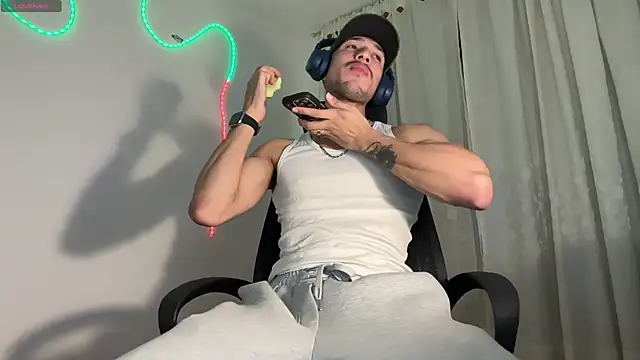 rafael stone11 online show from March 12, 3:12 am