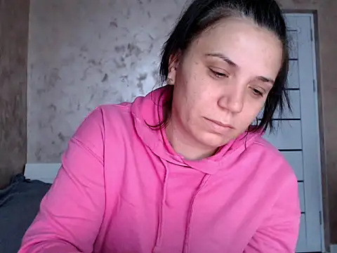 LorraGrey online show from April 30, 6:31 am