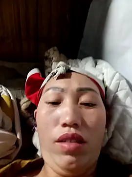 hot-luna- online show from February 4, 7:31 pm