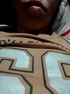 hot-luna- online show from March 8, 9:40 pm