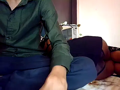 Indian-gentleman teen online show from February 13, 7:43 pm