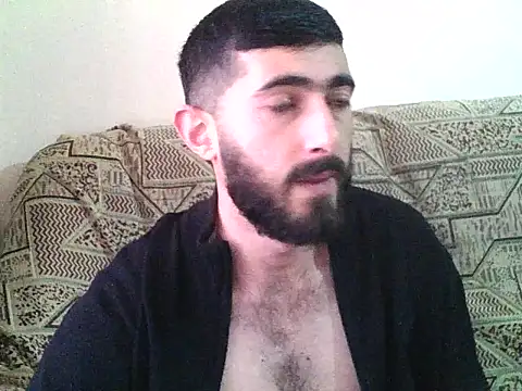 Snapshot of vgrr45534a chatting on February 15, 8:13 am vgrr45534a online show from February 15, 8:13 am