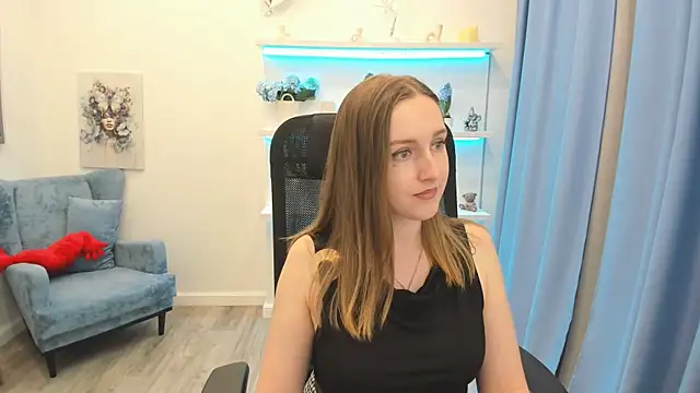 CaseyTerini online show from June 17, 4:26 am