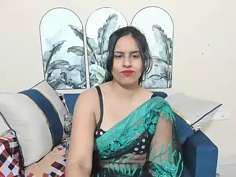 Snapshot of sara_conorr chatting on May 15, 3:57 am sara conorr online show from May 15, 3:57 am