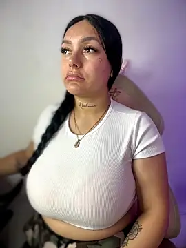 Miia  Taylor online show from February 20, 3:03 am