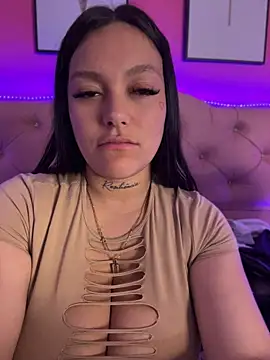 Miia  Taylor online show from June 27, 3:11 am