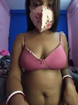 Mahira06 online show from February 18, 6:04 pm