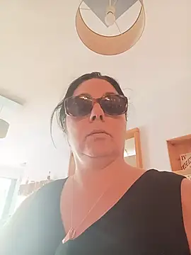 pulpeuse64 online show from June 29, 10:15 am