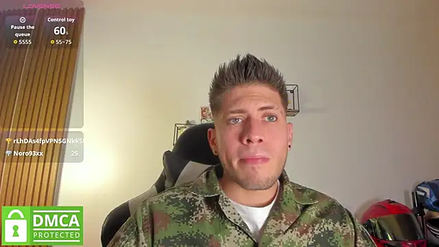 SebastianMaximoff  online show from May 19, 7:31 pm