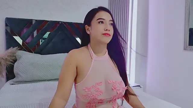 Snapshot of AmyTorres_ chatting on June 17, 3:35 pm AmyTorres online show from June 17, 3:35 pm