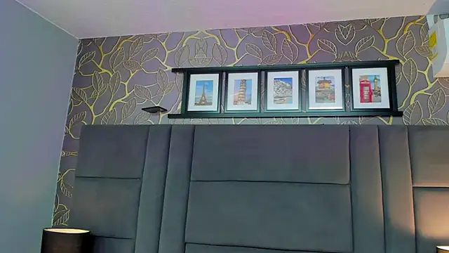 lia savage online show from March 15, 12:33 pm