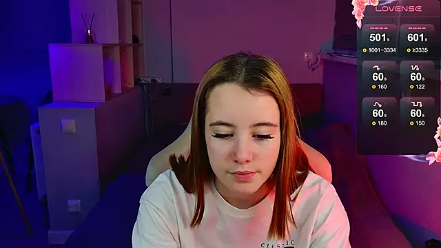 Snapshot of Caeliaa chatting on March 18, 7:17 pm Caeliaa online show from March 18, 7:17 pm