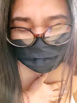 mini27mimi online show from June 13, 9:13 pm
