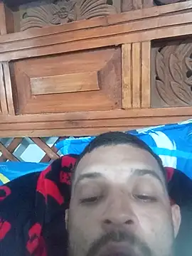 Hot Veteran 1 online show from February 6, 8:23 pm