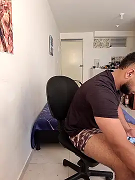 KLEYTON33 online show from March 17, 3:26 pm