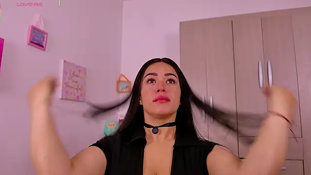 im natalia online show from July 6, 10:01 am