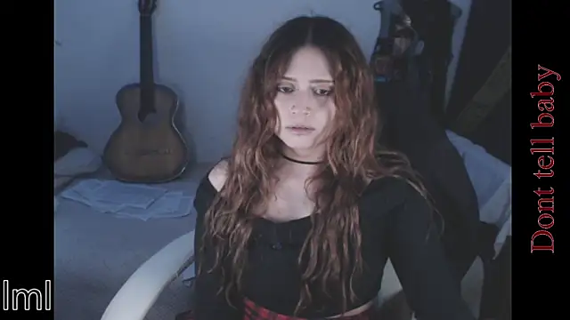 Snapshot of Lametaleralatina chatting on July 30, 3:55 pm Lametaleralatina online show from July 30, 3:55 pm