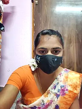 Snapshot of Tamil_Hot_Shana chatting on March 6, 3:19 pm Tamil Hot Shana online show from March 6, 3:19 pm