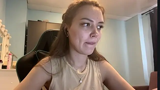 AndreeMerryman online show from April 15, 3:13 am