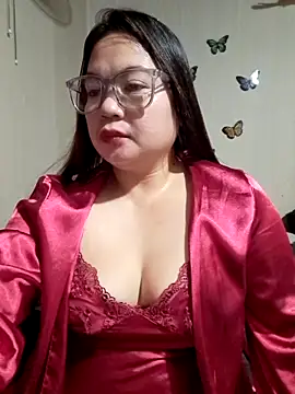 Zyramae 25 online show from June 12, 11:42 am