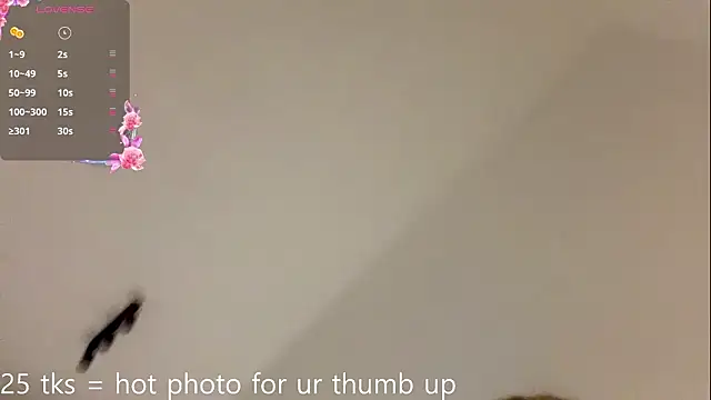 Snapshot of Flexiblegirl chatting on March 12, 7:20 pm Flexiblegirl online show from March 12, 7:20 pm