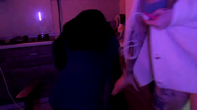 Snapshot of JuliaGraceOF chatting on March 8, 12:41 am JuliaGraceOF online show from March 8, 12:41 am