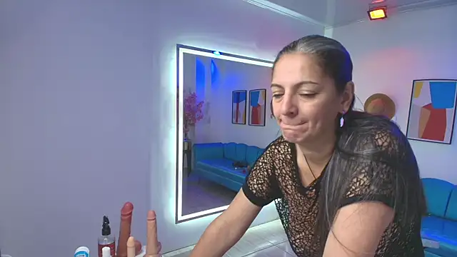 Madame scarlett online show from April 24, 11:34 am