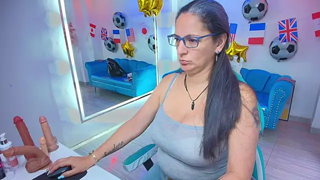 Madame scarlett online show from July 16, 11:49 am
