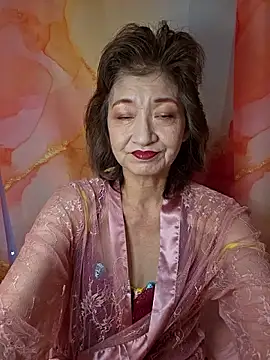 URAN429 online show from May 4, 5:36 am