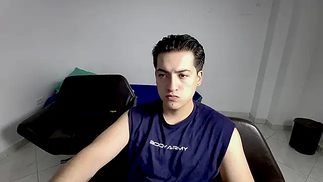 RoseSinsDonViktor online show from February 12, 10:10 am