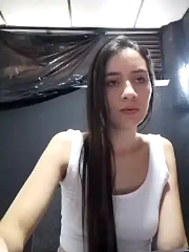 Snapshot of Vaiolletcooper chatting on April 10, 3:28 pm Vaiolletcooper online show from April 10, 3:28 pm