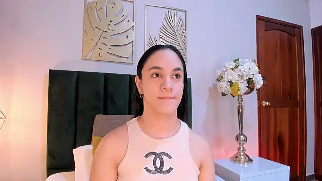 CelesteQueeen online show from June 20, 12:19 pm