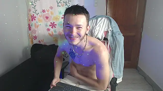 Ariana Esteban07 online show from March 5, 12:01 pm