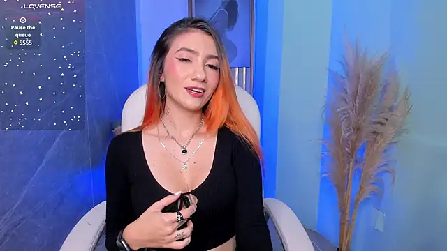 VioletSky1 online show from March 14, 4:51 am