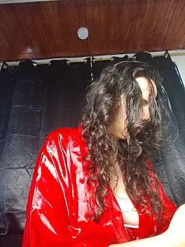 Snapshot of _ChloeRed chatting on July 15, 6:35 pm ChloeRed online show from July 15, 6:35 pm