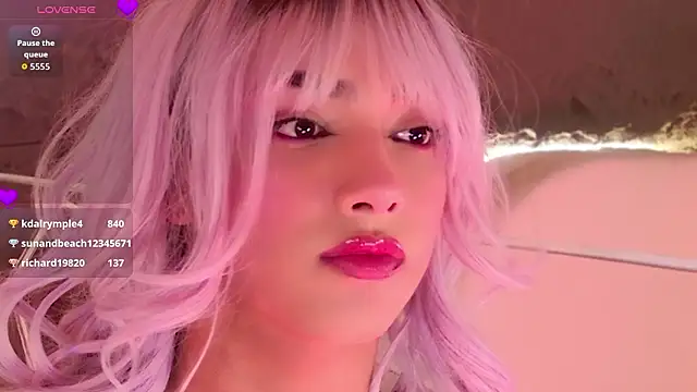 Snapshot of GraceFoxy chatting on March 8, 2:04 am GraceFoxy online show from March 8, 2:04 am