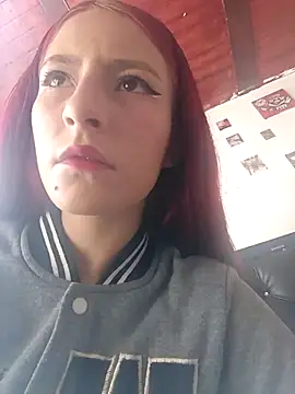 im scarlett18x online show from March 13, 6:47 pm