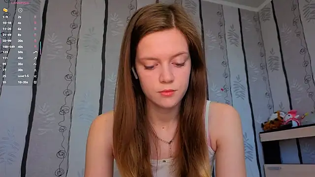 Snapshot of SueFerreyra chatting on May 19, 8:09 am SueFerreyra online show from May 19, 8:09 am