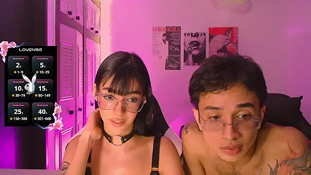 Snapshot of JannexBrucce chatting on March 21, 2:38 am JannexBrucce online show from March 21, 2:38 am