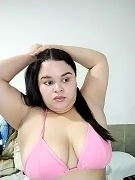 Snapshot of SamanthaStonee chatting on June 10, 9:35 pm SamanthaStonee online show from June 10, 9:35 pm