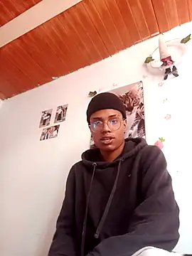 suckdream online show from March 8, 7:39 pm