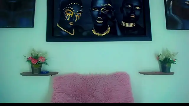 Darianna Atehortua online show from February 9, 9:08 pm