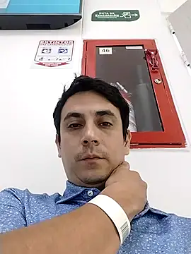 Snapshot of rejypool chatting on June 2, 3:03 pm rejypool online show from June 2, 3:03 pm