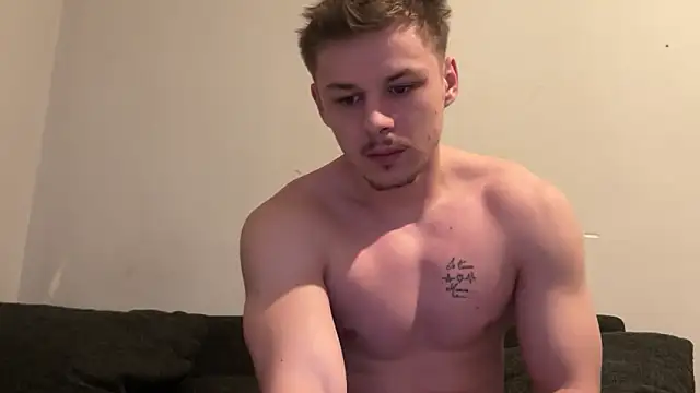 Lucas328706 online show from February 13, 10:22 am