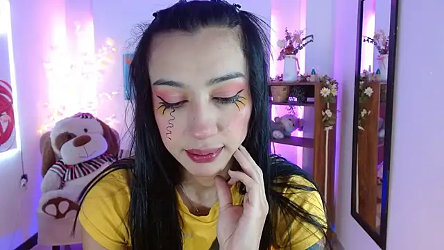 Snapshot of FIORELLA_L chatting on June 3, 12:08 pm FIORELLA L online show from June 3, 12:08 pm